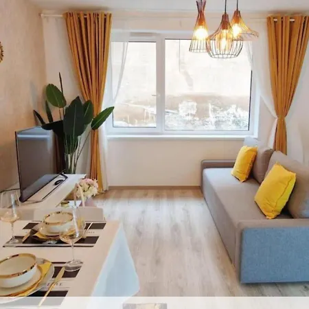 Апартаменты B101 - Liberty Bridge Lovely With Free Parking *
