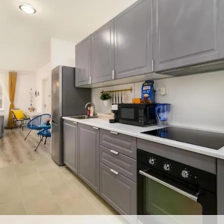 B101 - Liberty Bridge Lovely With Free Parking Apartment Budapest